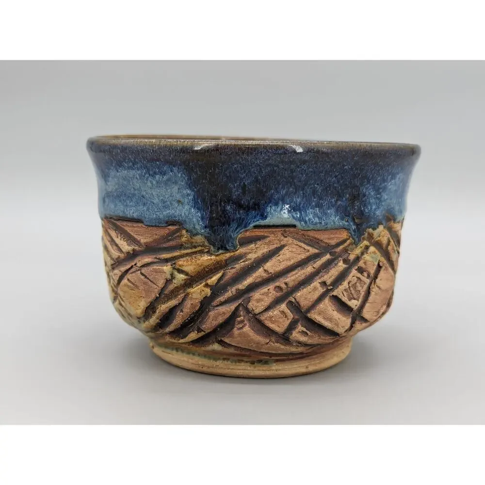 Mid Century Modern Pottery Craft Stoneware Bowl Incised Geometric Bowl 5.5